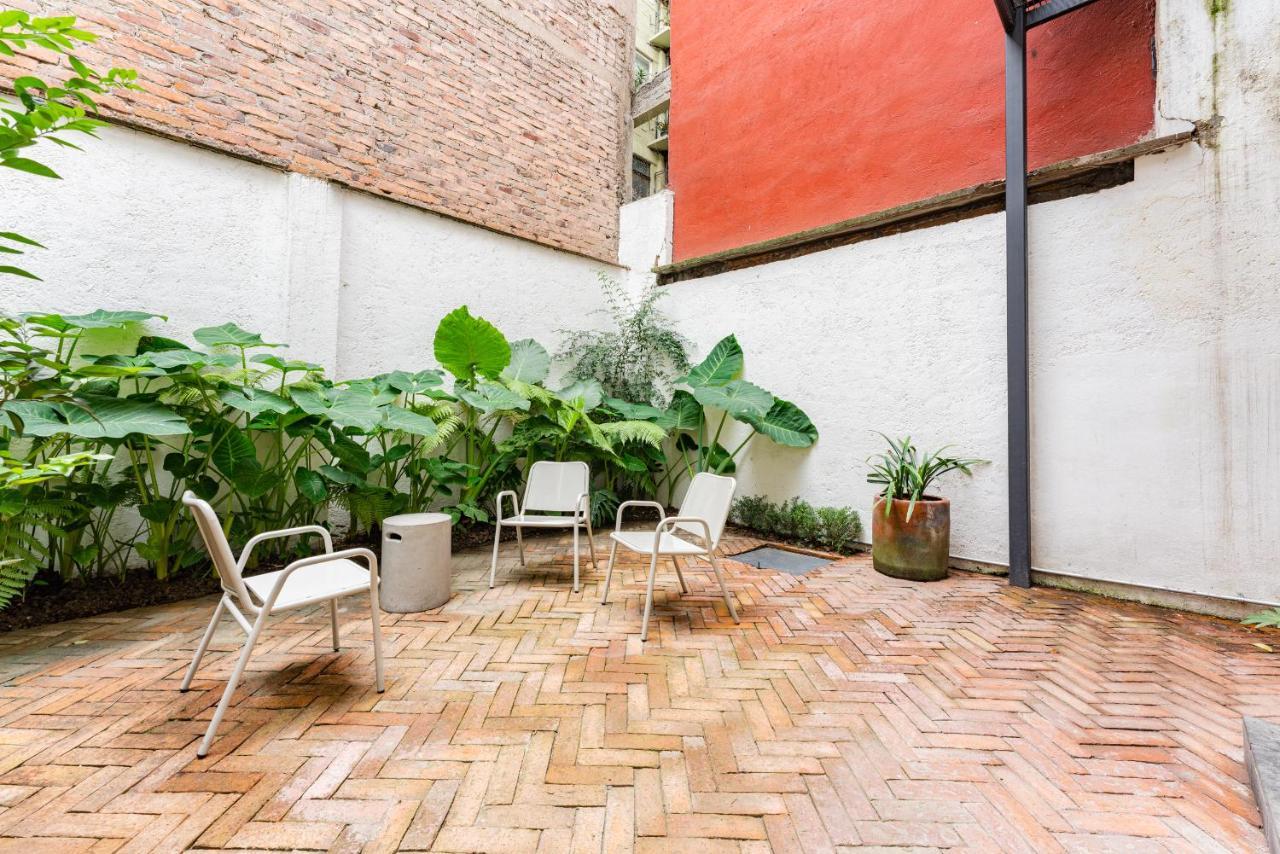 Casa Danubio Reforma By Vh Hostel Mexico City Exterior photo