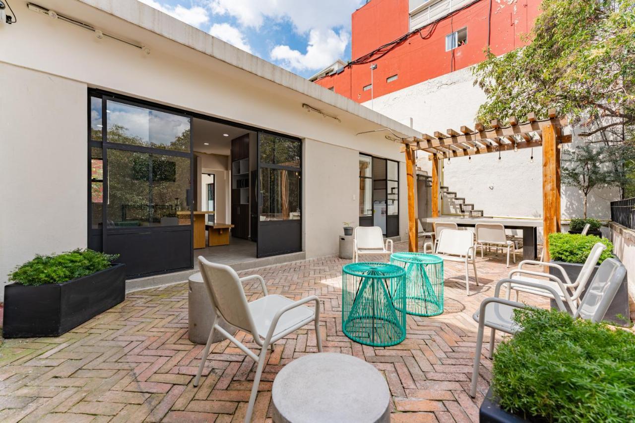 Casa Danubio Reforma By Vh Hostel Mexico City Exterior photo